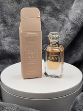 Freedom Musk Santal | 34 Eau de Parfum Kayali Fragrances perfume