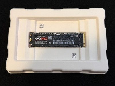    Samsung 990 PRO 1TB PCIe 4.0 NVMe M.2 Internal SSD - Black!   