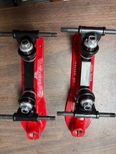 Sure Grip Invader roller skate derby plates Size 2 Red