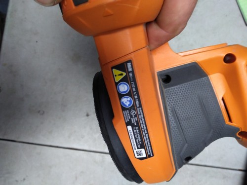 RIDGID R8606B 18V 5IN. Random Orbital Sander (Tool Only) - Picture 4 of 4