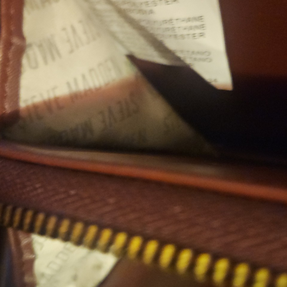 Steve Madden Brown Flap Wallet Logo Zip Compartment Turn Lock Card ...
