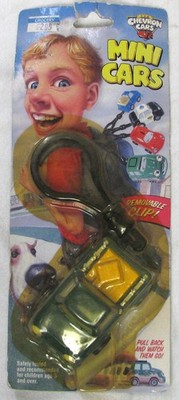Vintage 2000 Chevron Mini Cars Pull Back Action Toy Keychain Pete Pick-Up 