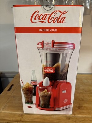 NEW Nostalgia Coca Cola Retro Slush Drink Maker Slushie Machine for Home,Red