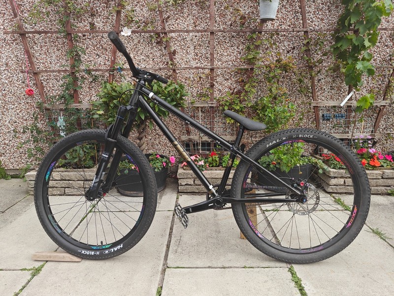 DMR Sect Pro - Dirt Jump Bike