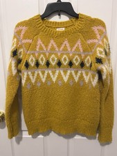 Girls Cat And Jack Sweater Size Extra Large Mustard, Yellow