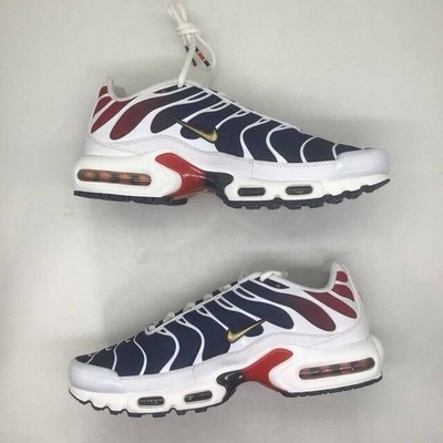 Size 11 Men s - Paris Saint-Germain x Nike Air Max Plus Home Kit