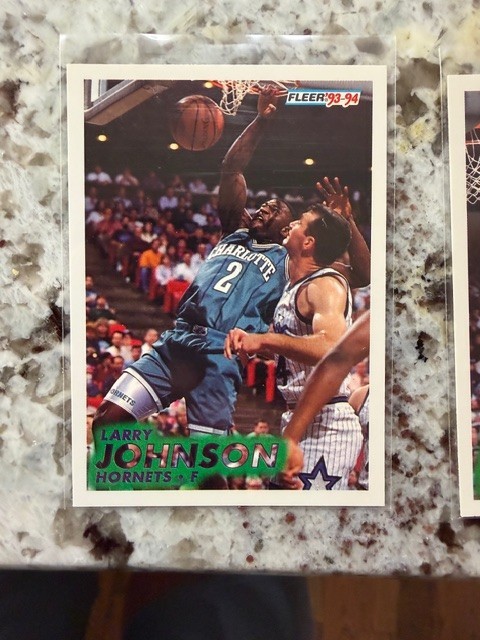 1993-94 FLEER NBA BASKETBALL CARD CHARLOTTE HORNETS LARRY JOHNSON #21