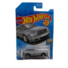 Hot Wheels 94 Audi Avant Rs2 Die-cast Car 157250 Factory Fresh Silver Hot Wheels 94 Audi Avant Rs2 Die-cast Car 157250 Factory Fresh Silver