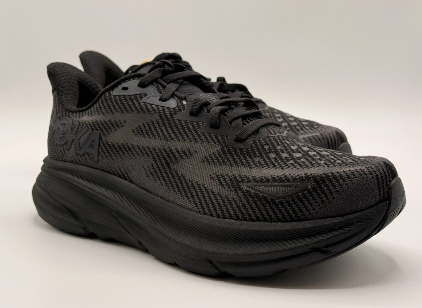 HOKA Clifton 9 Mens Running Shoes Black New Athletic Sneaker US 10.5(2E), 11(2E)