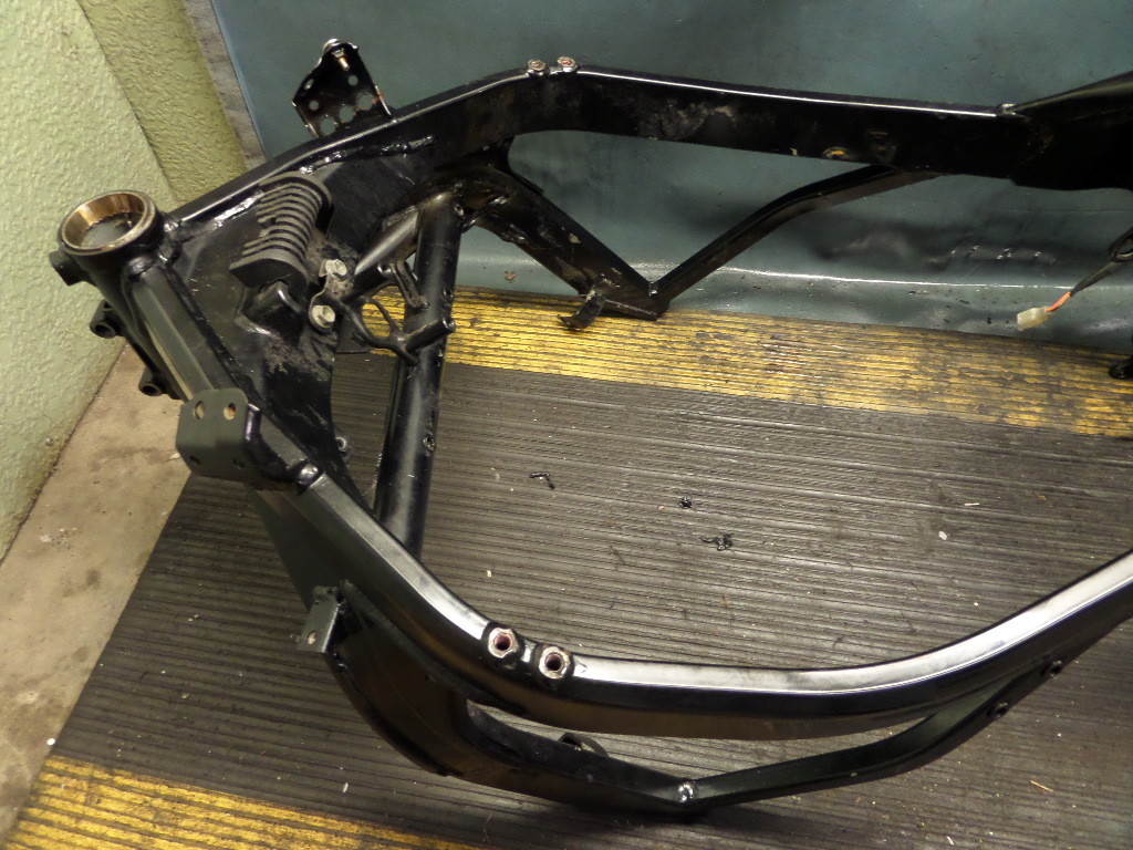 2006 SUZUKI KATANA GSX750 MAIN BODY FRAME [BENT] REBUILDABLE | eBay