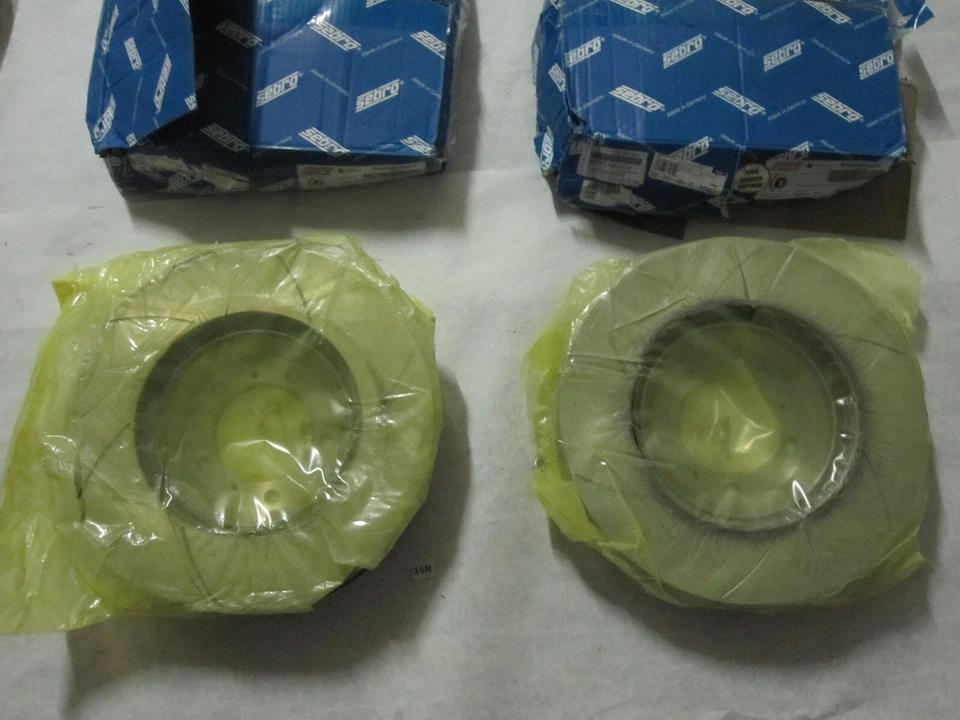 Sebro 前对套装司机和乘客侧盘式制动转子 9735140501 — 第 4/4 张图片