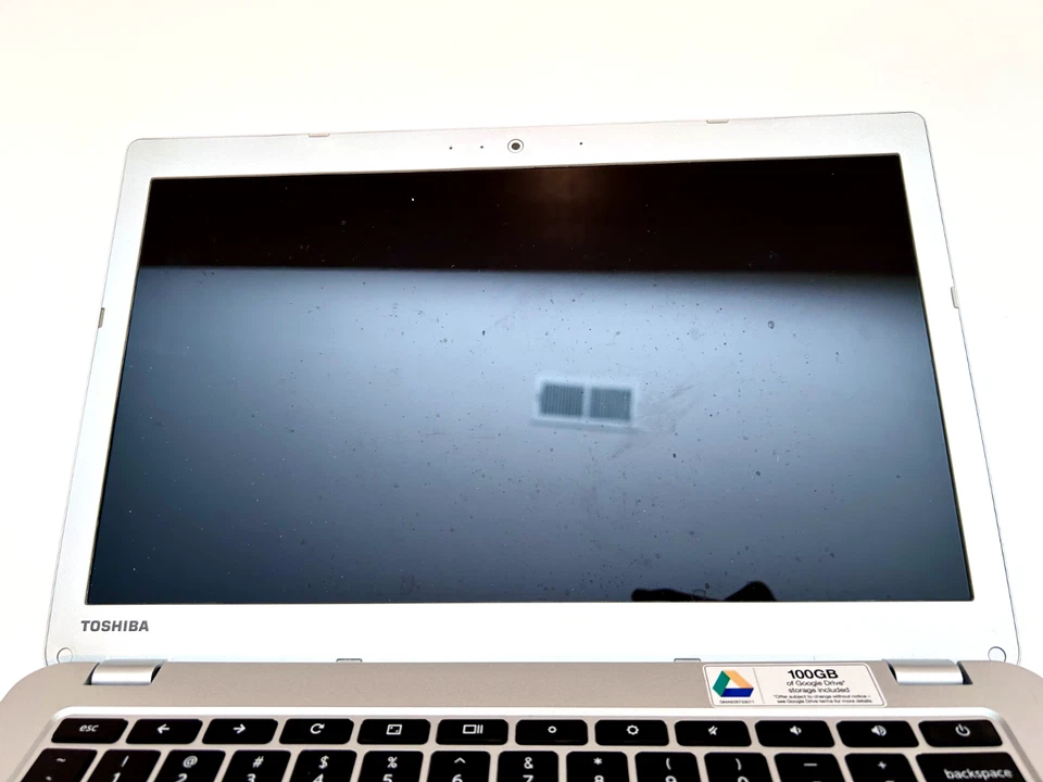 Toshiba CB35-B3340 Chromebook 2 Foto 4 de 4