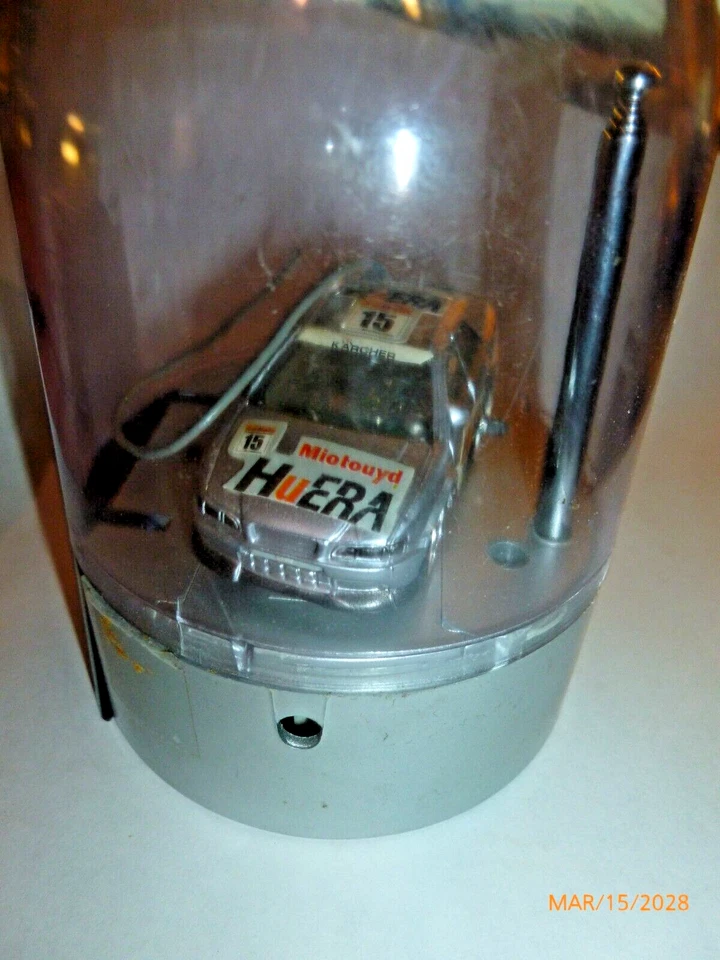 Mega Toys Megatoys RC 27 MHZ Huera 15 Radio Control Car - Image 2 of 4