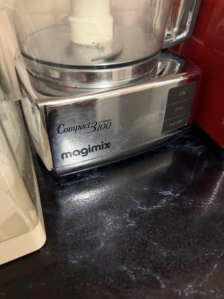 Magimix Compact System 3100 Premium Food Processor - Accessories - Image 2 of 4