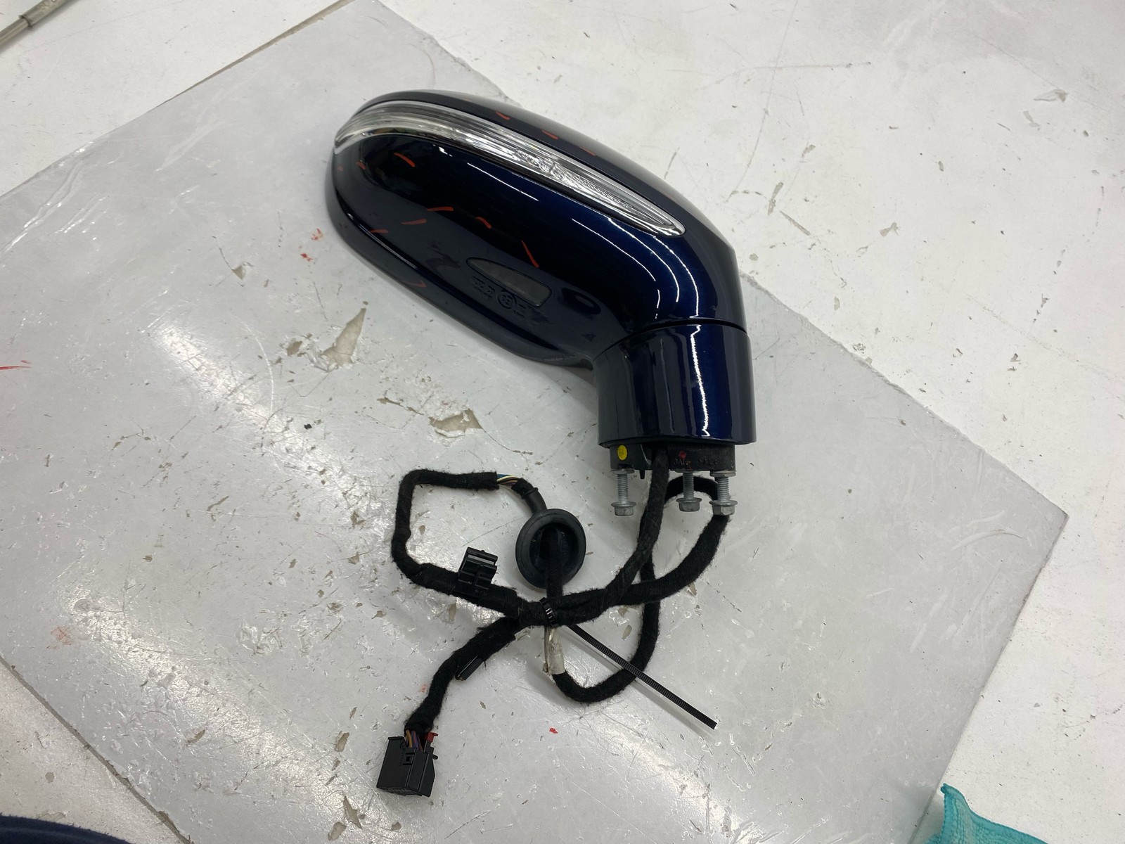2010-2020 BENTLEY MULSANNE FRONT RH HEATED POWER FOLDING AUTO DIMM DOOR MIRROR