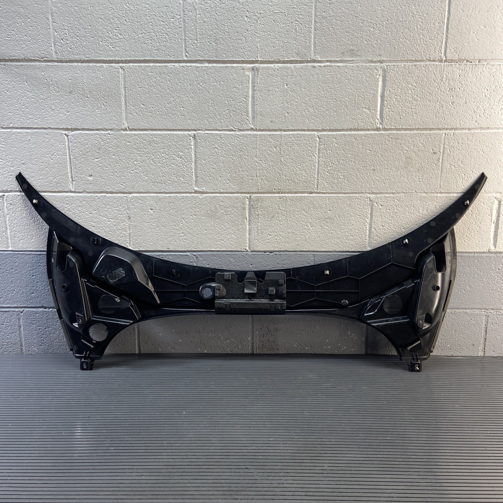 McLaren 570S Spider 2015-2024 Front Cowl grille