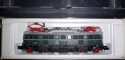 ARNOLD 2444 Ellok BR  1118.3 der  ÖBB, grün,  Epoche III  in OVP ; Spur N