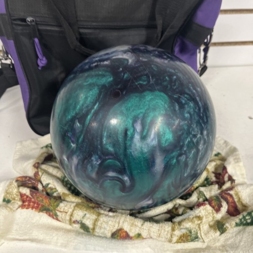 Columbia 300 Green Purple Silver Marble Swirl 11LB 8OZ Bowling Ball With Bag - Picture 4 of 18