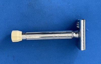Vintage Merkur Progress Safety Razor Solingen Germany