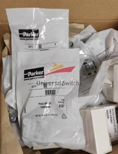 1PCS NEW Parker PXC-M121 Pneumatic Switch