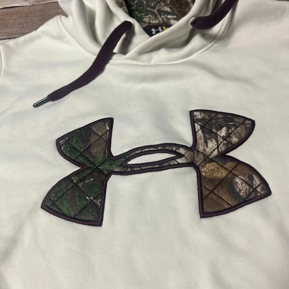 Sudadera con Capucha Under Armour Para Mujer Mediana Camuflaje Logo Manga Larga Bolsillo de Caza Foto 3 de 4