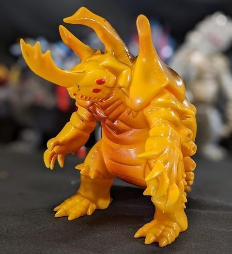 Superhuman Samurai Syber Squad Gridman Monster Soft Vinyl Figure