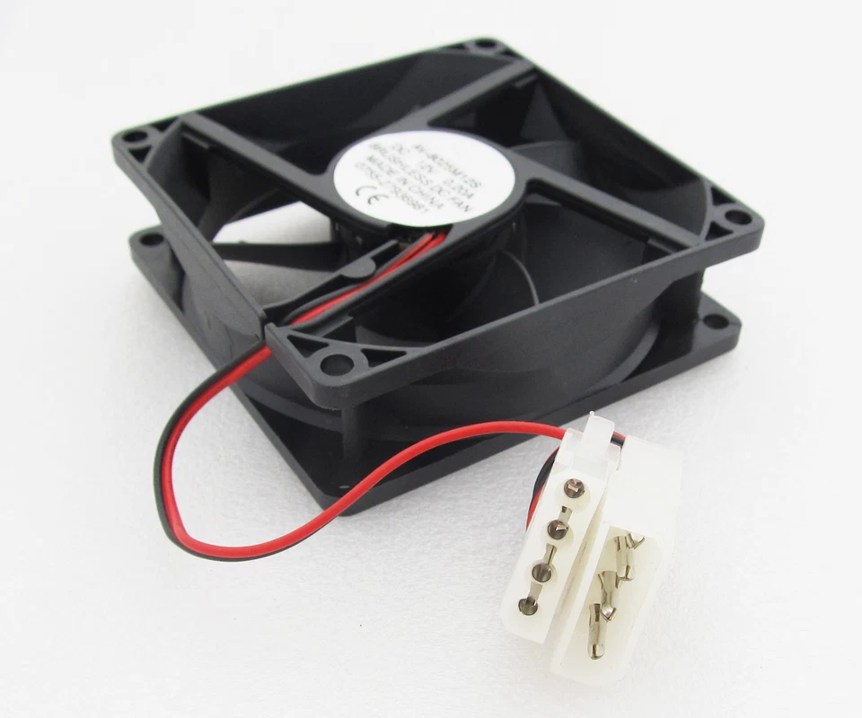 1pc 4 pin power supply Brushless DC Cooling Fan 7 Blades 12V 80x8x25mm 8025 - Image 2 of 4