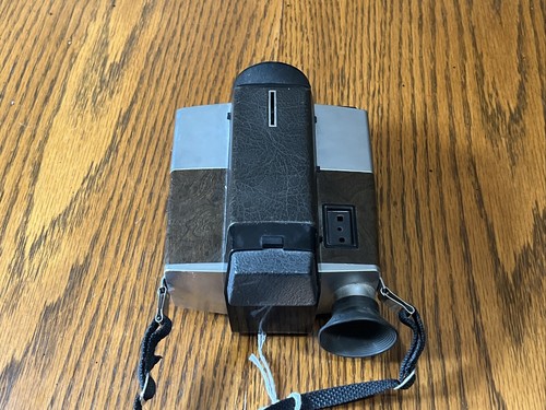 Kodak XL33 movie camera 9mm F/1.2 Lens - Picture 10 of 12