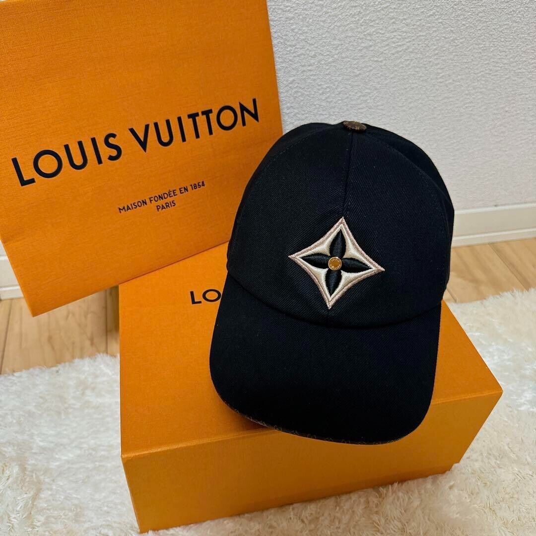 Louis Vuitton Cap LV Day M77807 Noir Black Logo Size L Louis Vuitton Cap LV Day M77807 Noir Black Logo Size L