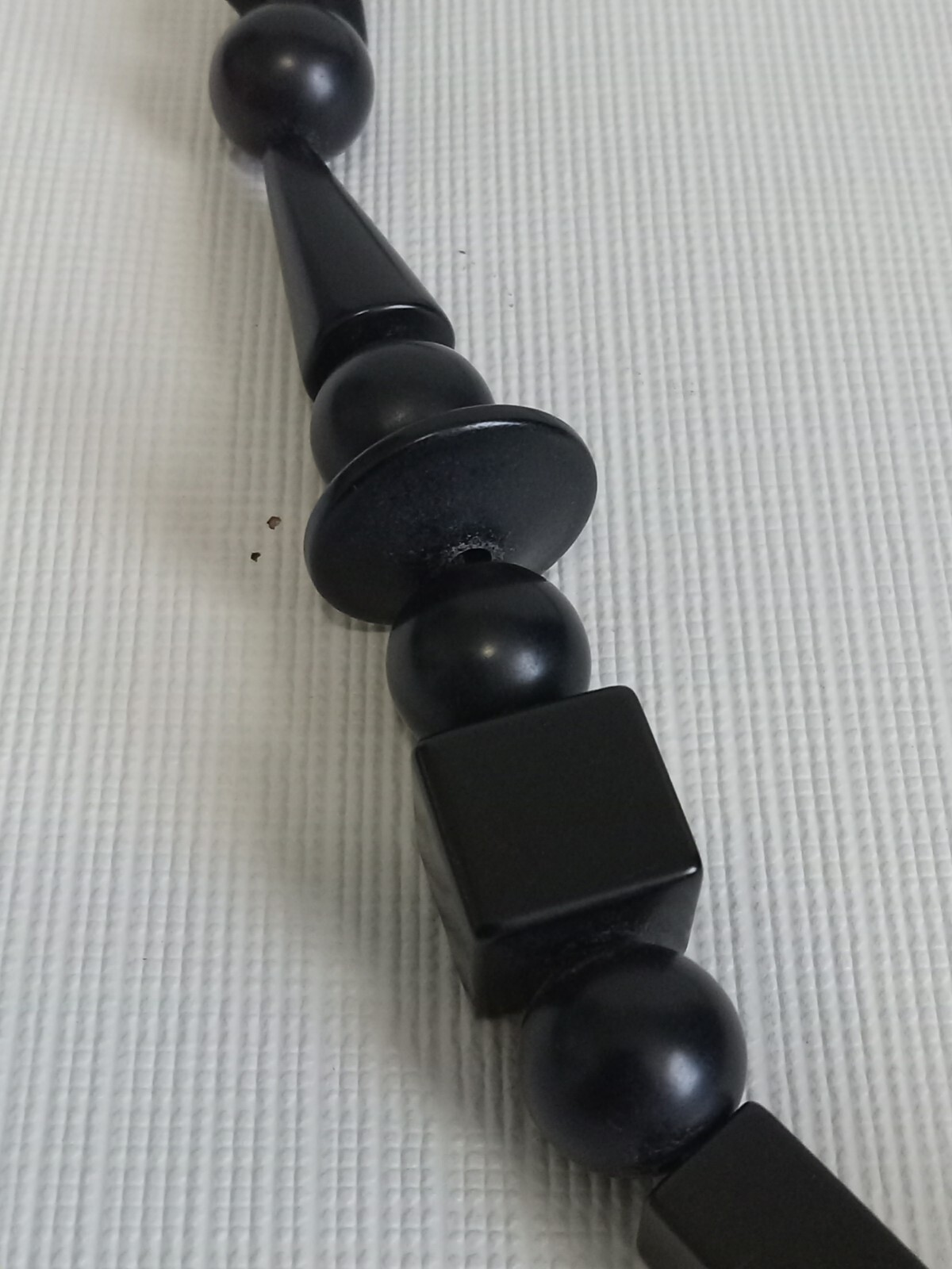 Solid Black Lightweight Single Strand Geometric M… - image 4