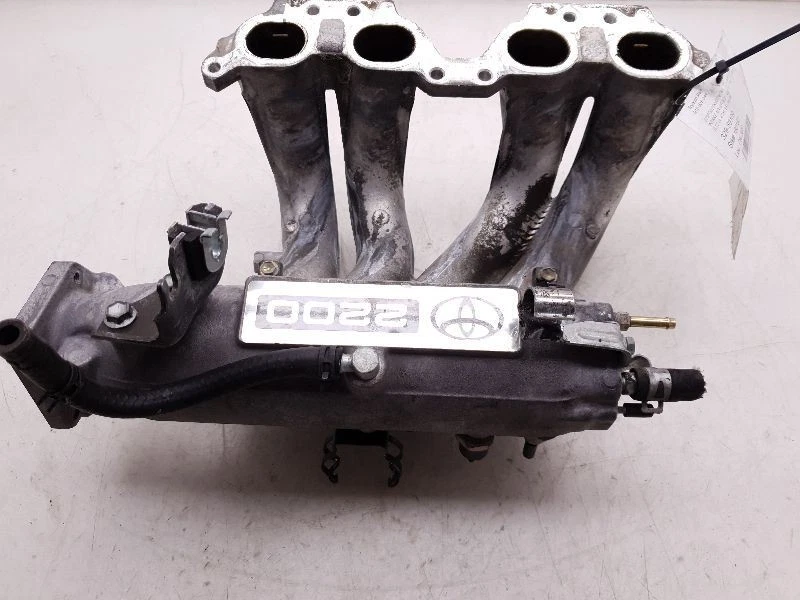 96-99 TOYOTA CELICA 2.2L V4 COLECTOR DE ADMISIÓN  Foto 3 de 4