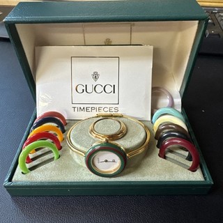 Gucci Interchangeable 13 Color Bezel Watch Gold Model 11/12 Box Extra Bezels
