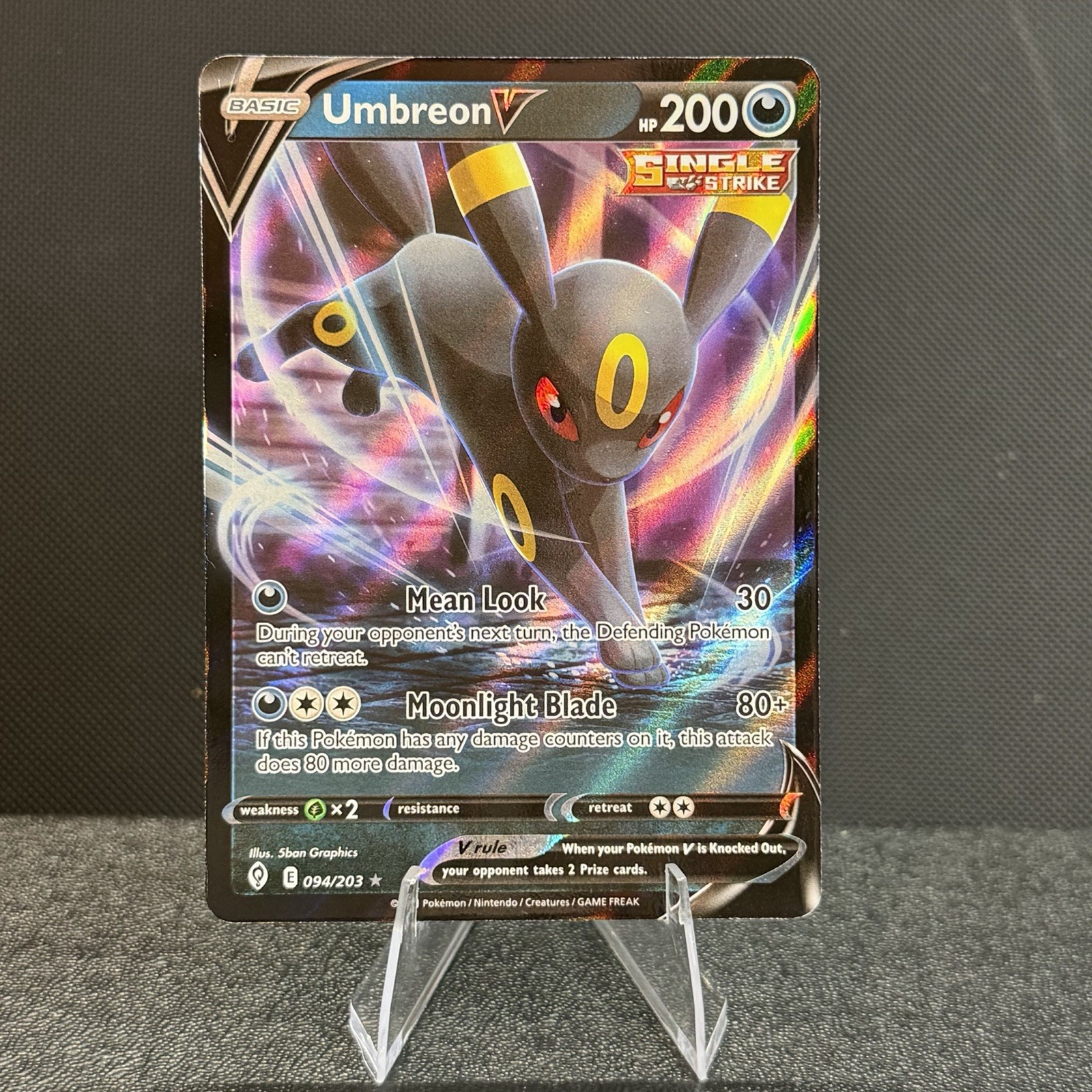Umbreon V - Holo 094/203 Deck Exclusives Pokemon TCG. Near Mint Condition. 