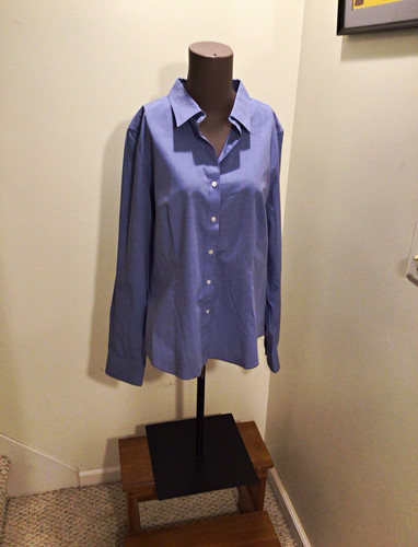 Talbots, Talbots Women Cotton Business dress shirt, blue size 12 ￼