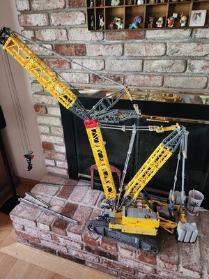 LEGO Technic 42146 Crawler Crane Motorized Construction Set 2883 pcs Built