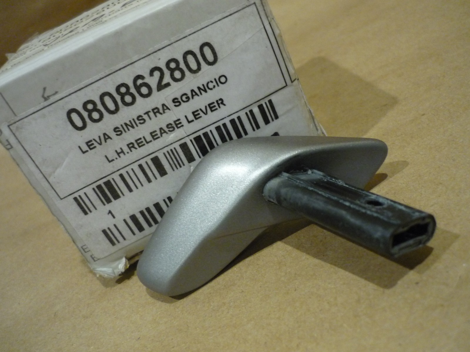 Ferrari 458,California - LH Seat Backrest Release Lever-  P/N 80862800