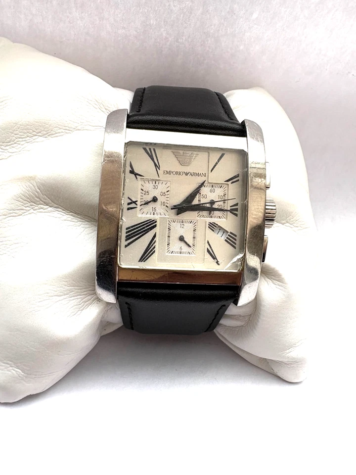 EMPORIO ARMANI MENS WATCH AR-0186 50MT WR DATE LEATHER BLACK STRAP - Imagem 3 de 4