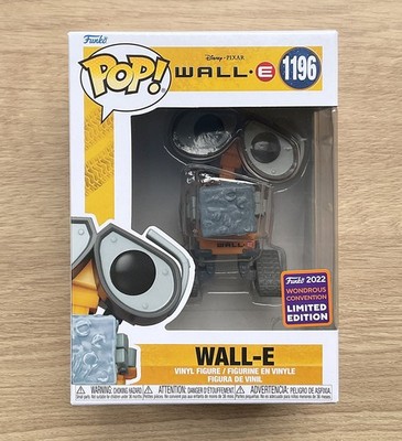 Funko Pop Disney Wall-E With Trash Cube WonderCon #1196 + Free Protector