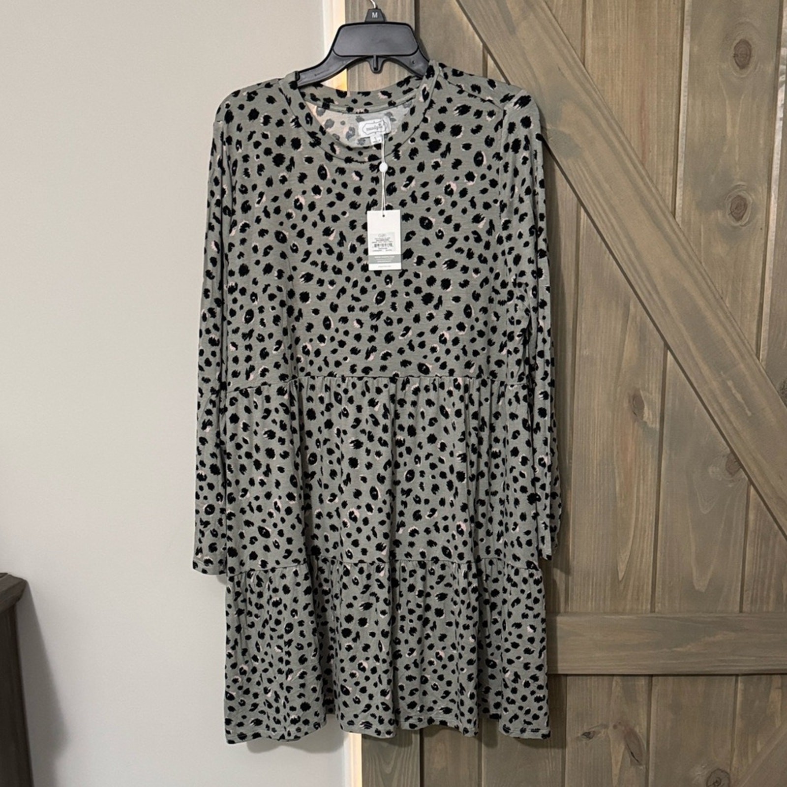 Mud Pie Women's Gray and Black Leopard Print Dress Size Large