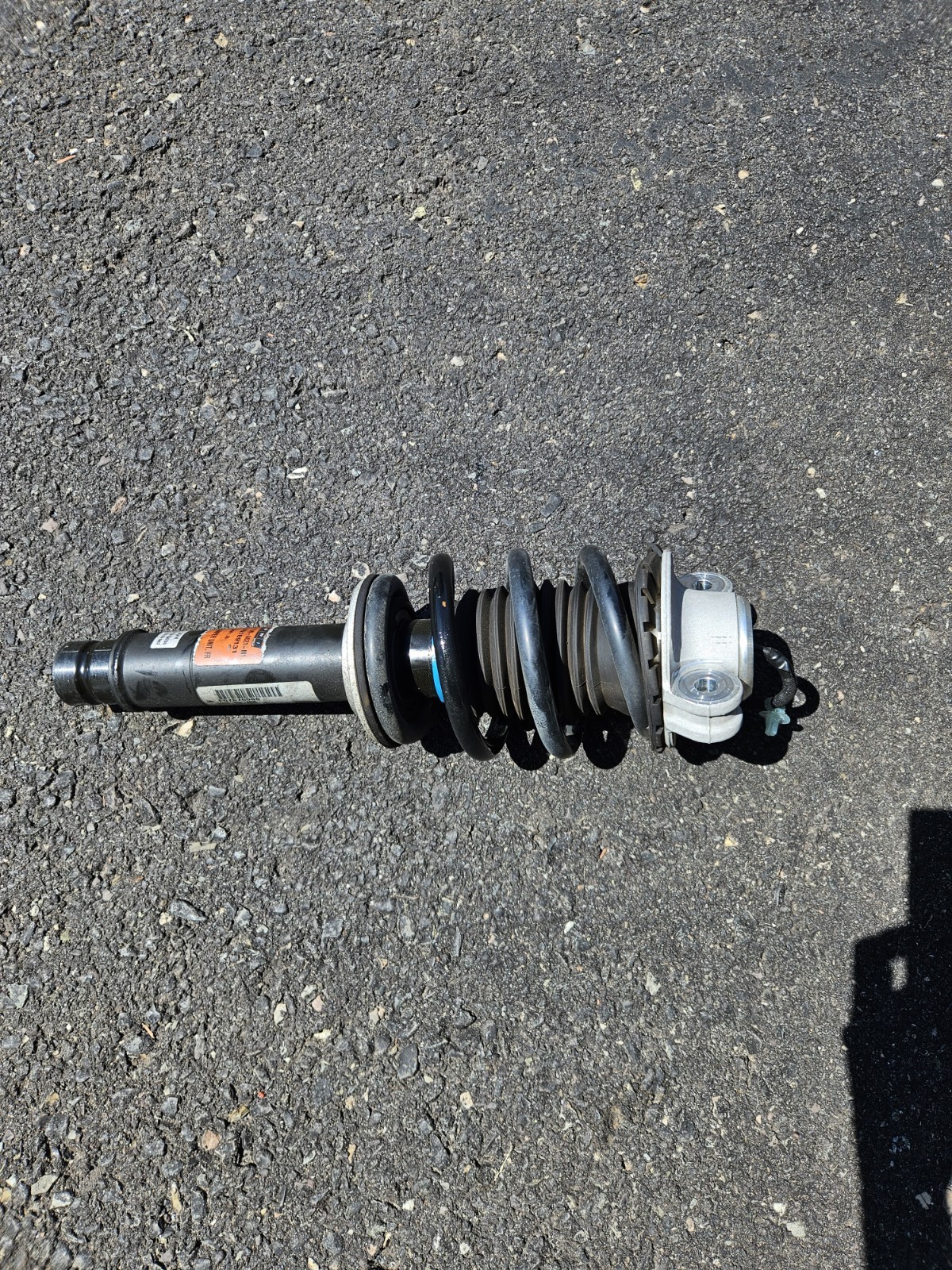 Acura NSX 2017-2020 FRONT+LEFT Shock absorber P/N 51610T6NA03