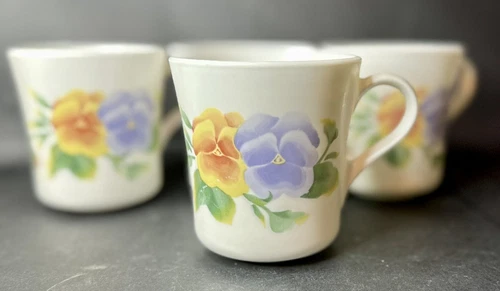 Corelle Corning Ware Summer Blush Set of 4 Coffee Tea Cups Mugs Pansies Flowers