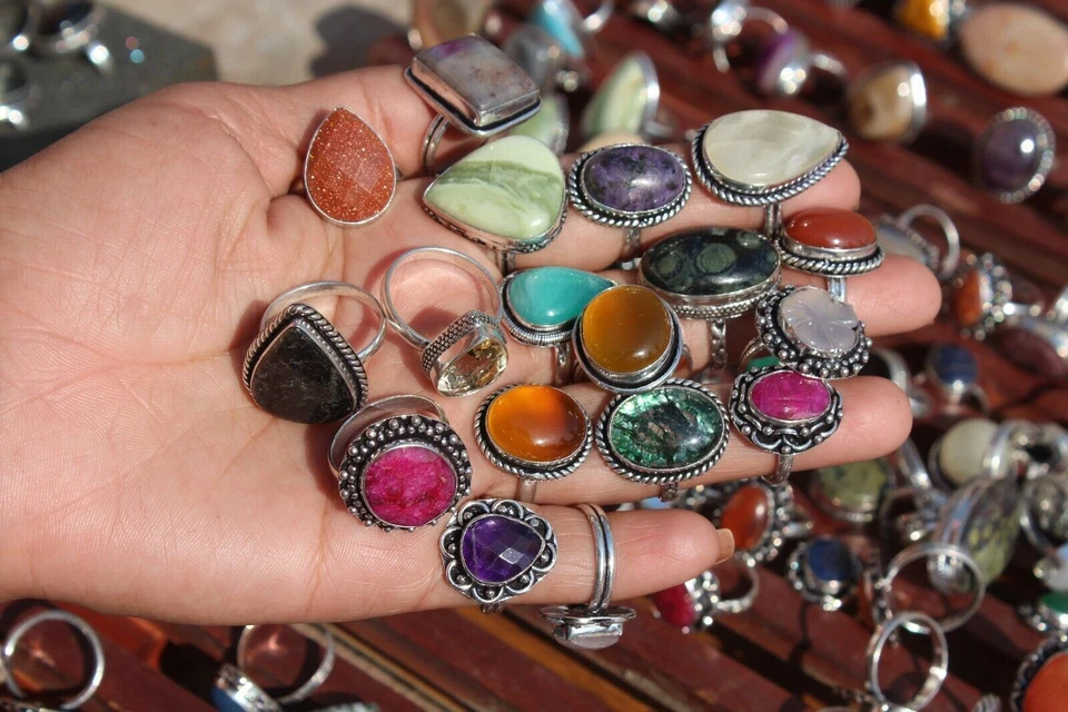 Оптоволоконное кольцо ручной работы с дендритовым опалом и смешанными драгоценными камнями покрытие серебро 925 пробы - Изображение 4 из 4