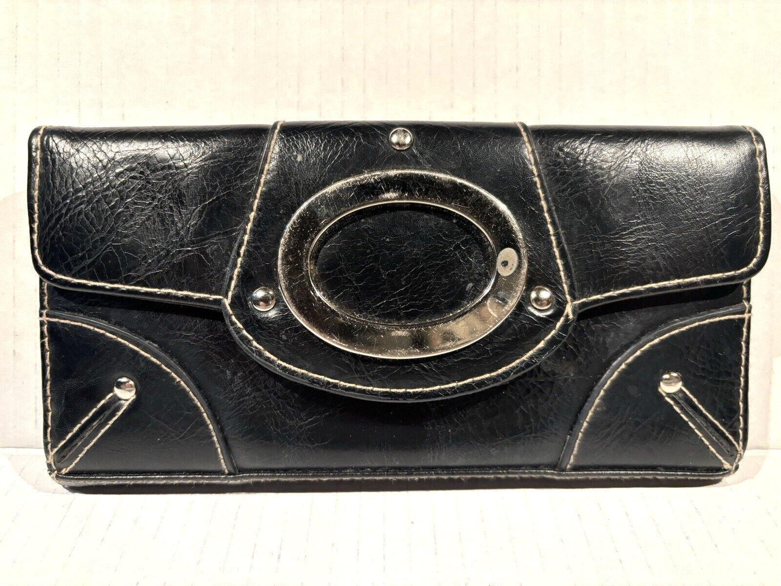 Black Studded Chain-Link Wallet for Women with Snap & Zipper Card Pockets-image