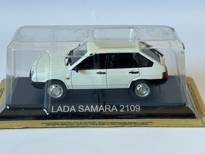 Lada Samara 2109 Family Balkans Car Model Toy Diecast 1:43 Scale DeAgostini