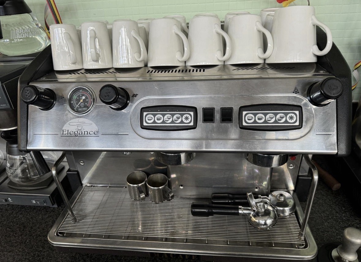 Macafe: Elegance Siebträger Espressomaschine - Gastronomie