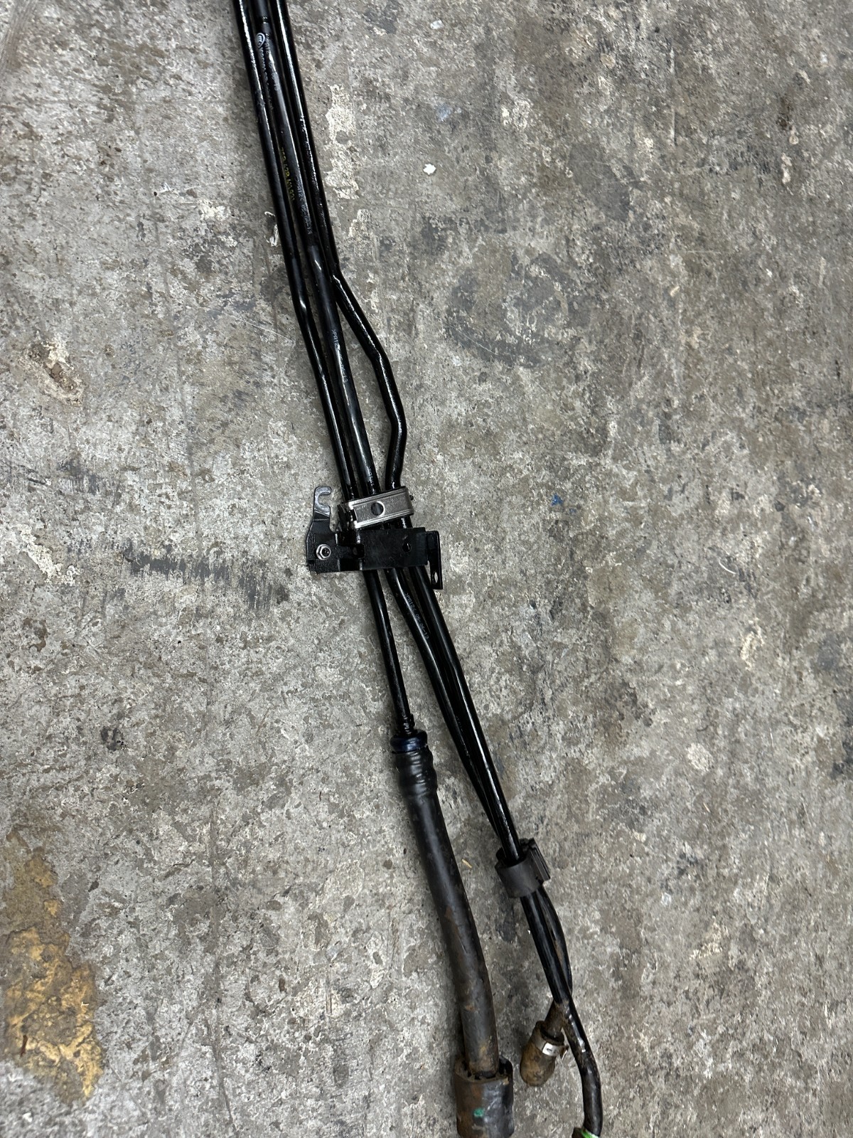 2012 AUDI R8 OEM FRONT POWER STEERING OIL COOLER RADIATOR W/ PIPE LINES HOSES