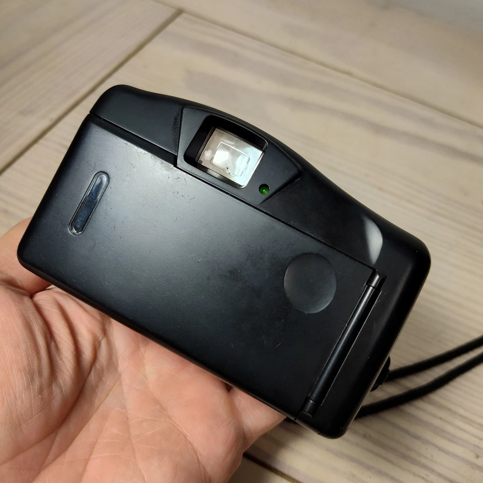 Pentax PC-33 35mm Point & Shoot Film Camera *TESTED* - Image 3 of 4