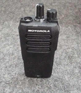 MOTOROLA AAH11JDC9JC2AN 2-Way Portable Radio R2 136-174MHz