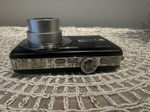Kodak EasyShare M320 9.2MP Digital Camera very good condition full working - Picture 9 of 24