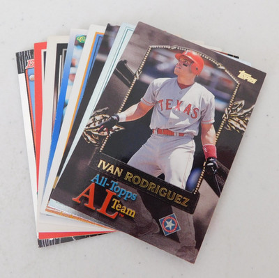 IVAN RODRIGUEZ HOFer YOU PICK YOUR CARD, ASSORTED YEARS & COMPANIES (item#M62)